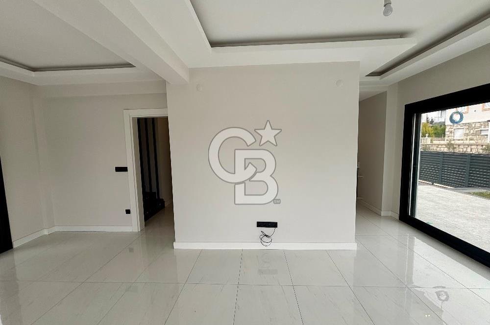 Seferıhısar akarca 140 m2 net kose parsel dublex Vılla