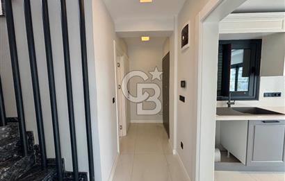 Seferıhısar akarca 140 m2 net kose parsel dublex Vılla