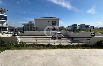 Seferıhısar colak ıbrahım 2+1 Bahcelı otoparklı daire