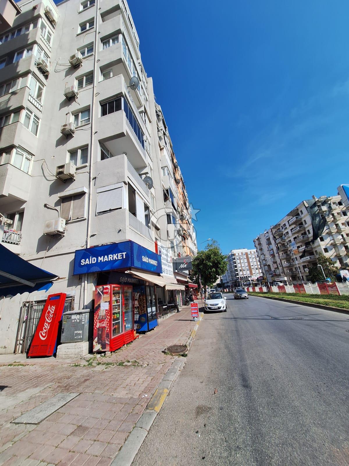 ÇALLI ANA CADDEDE ASANSÖRLÜ SATILIK GENİŞ 2+1 DAİRE