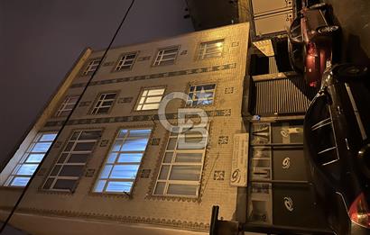 ÜMRANİYE ADEM YAVUZ MAHALLESİNDE SATILIK 3+1 DAİRE
