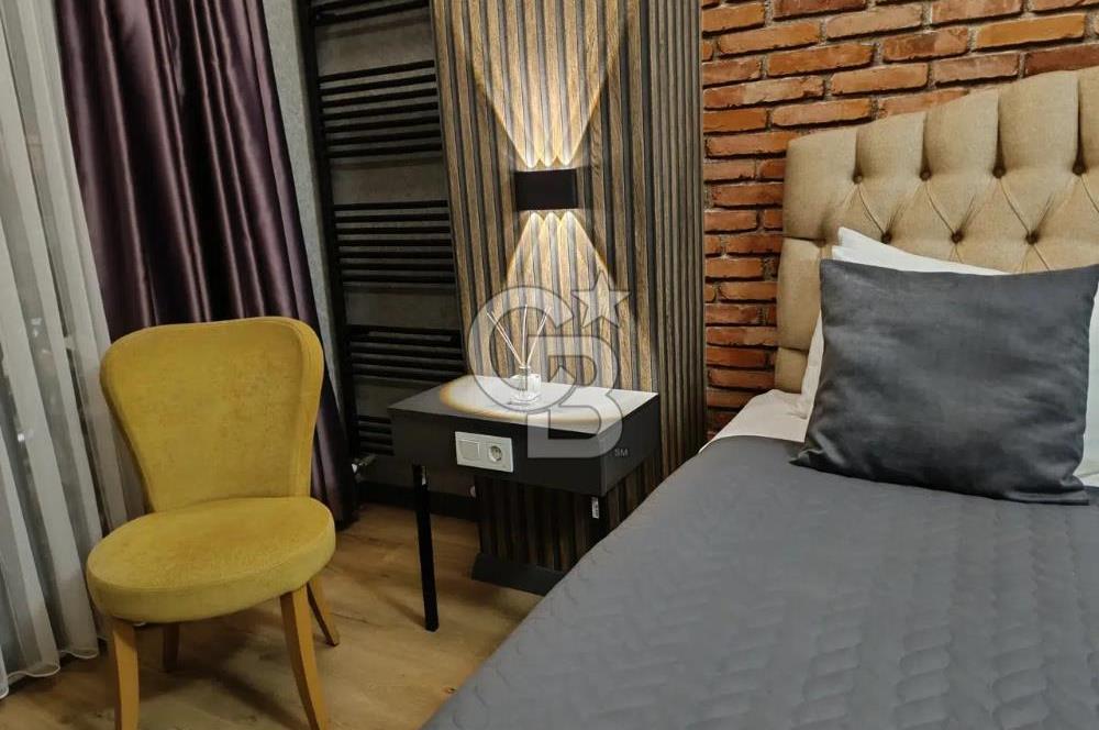 MALTEPE BAĞDAT CADDESİNE 1 SOKAK,MERKEZİ KONUMDA KOMPLE BİNA