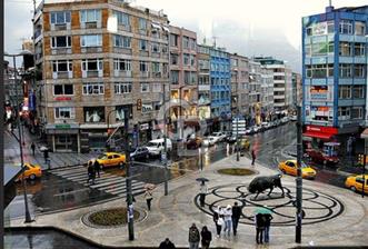 Kadıköy devren kiralık 3 katlı ticari bina