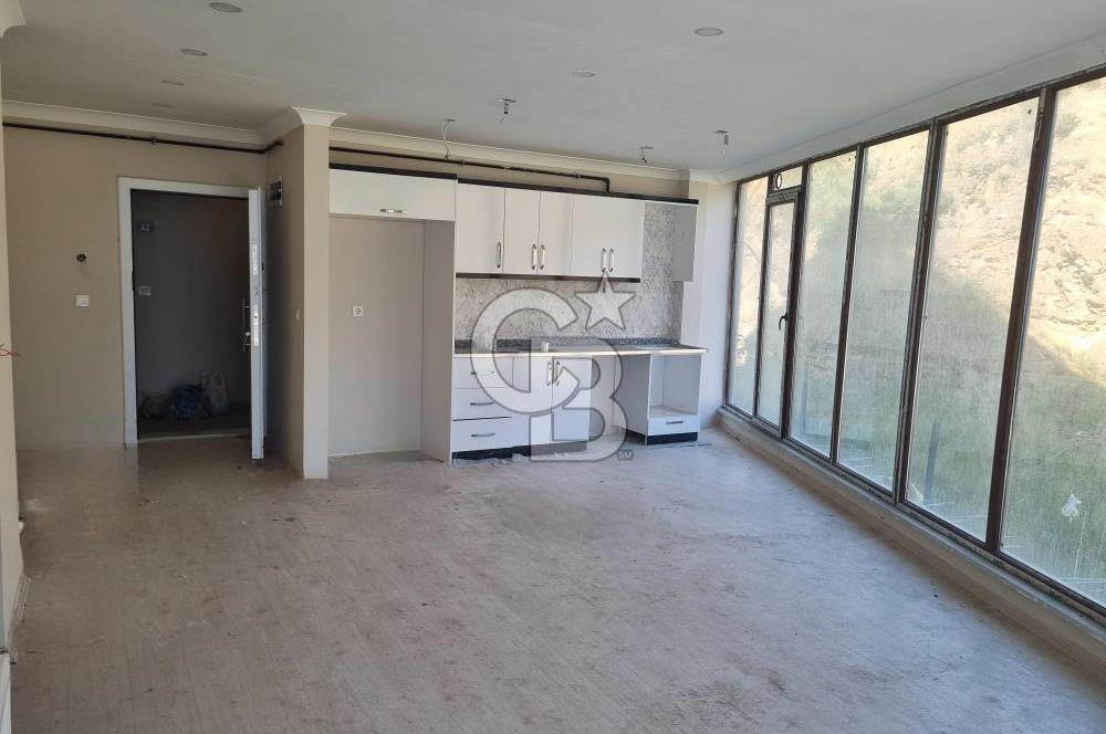 YALOVA ÇINARCIK DA MUHTEŞEM BİR LOKASYONDA SATILIK 1+1 DAİRE!...