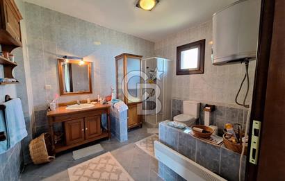 Karamürsel Çamçukuru 4366 m² Arazi, Özel Yapım Müstakil Villa