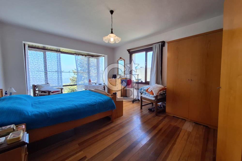 Karamürsel Çamçukuru 4366 m² Arazi, Özel Yapım Müstakil Villa