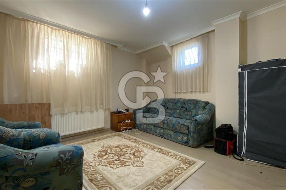 EYÜPSULTAN KARADOLAP METRO'YA 800 MT. 1+1 60 M2 DAİRE