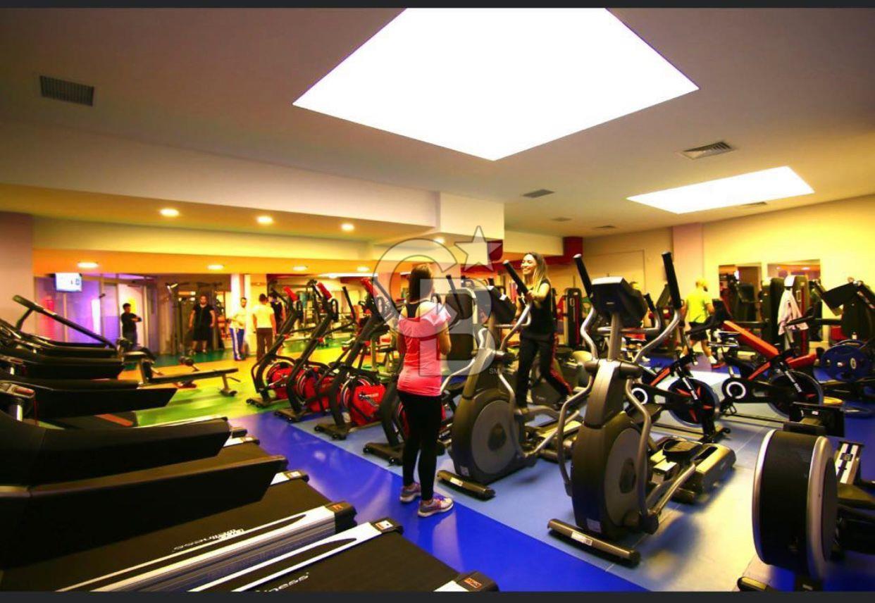TRABZON MEYDAN'DA 330 M2 DEVREN SPOR SALONU