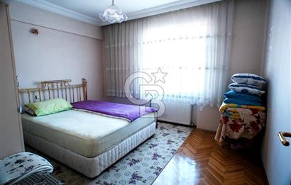 TOPSELVİ'DE CADDE ÜSTÜ SATILIK KÖŞE PARSEL KOMPLE BİNA