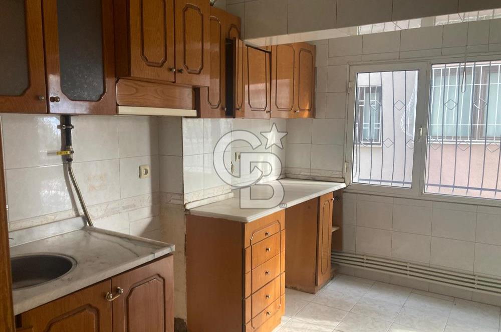 C.B ARMONİDEN BASIN SİTESİNDE METRO YAKINI 2+1 SATILIK DAİRE