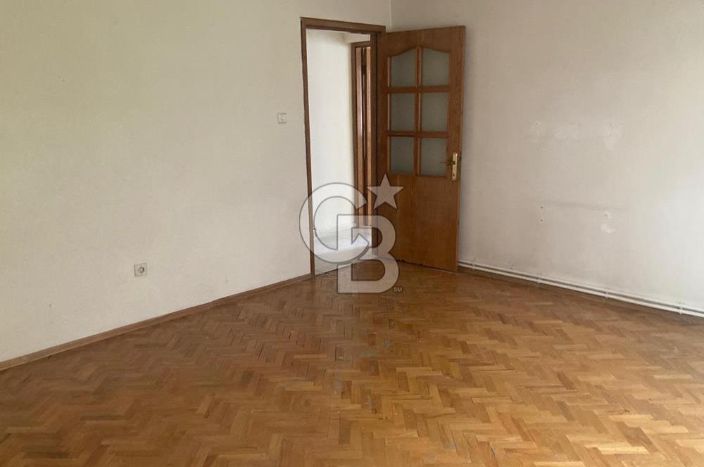 C.B ARMONİDEN BASIN SİTESİNDE METRO YAKINI 2+1 SATILIK DAİRE