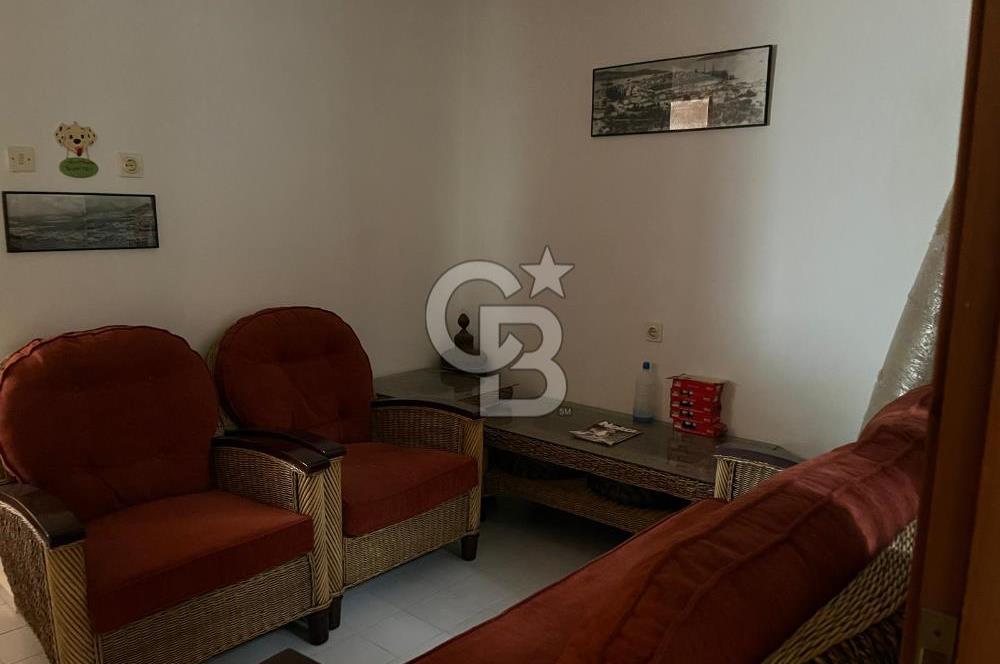 ÇANDARLI DENİZKÖYDE EŞYALI KİRALIK MÜSTAKİL VİLLA