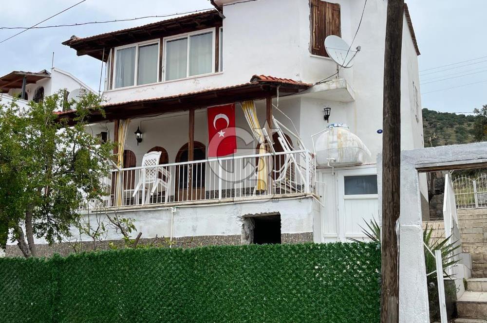 ÇANDARLI DENİZKÖYDE EŞYALI KİRALIK MÜSTAKİL VİLLA
