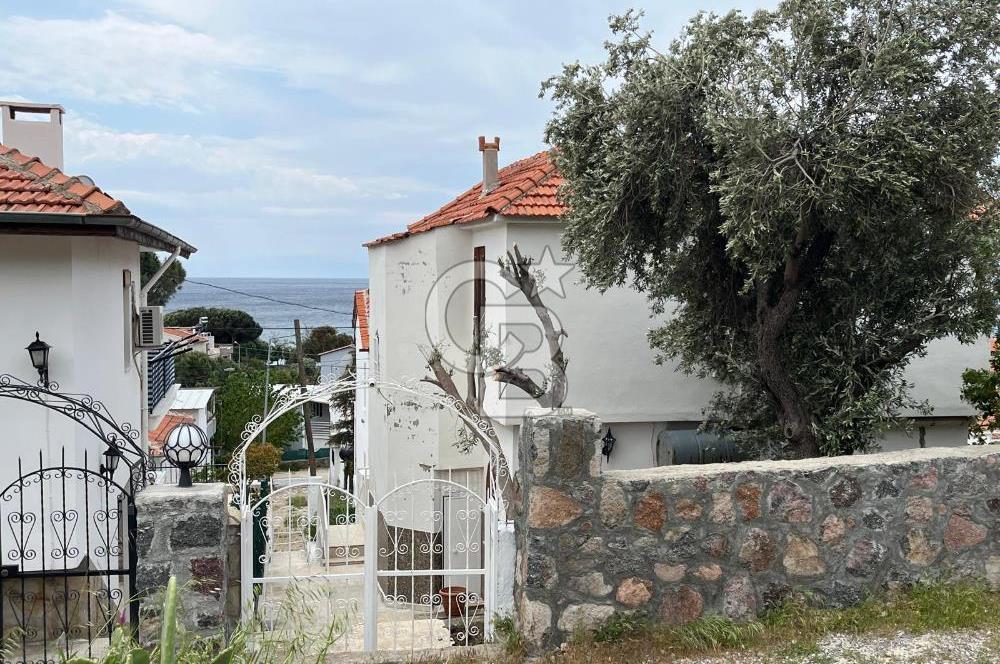 ÇANDARLI DENİZKÖYDE EŞYALI KİRALIK MÜSTAKİL VİLLA