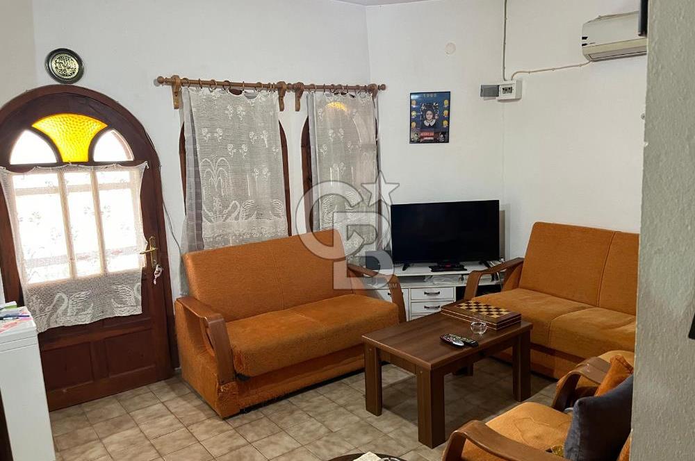 ÇANDARLI DENİZKÖYDE EŞYALI KİRALIK MÜSTAKİL VİLLA