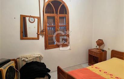 ÇANDARLI DENİZKÖYDE EŞYALI KİRALIK MÜSTAKİL VİLLA