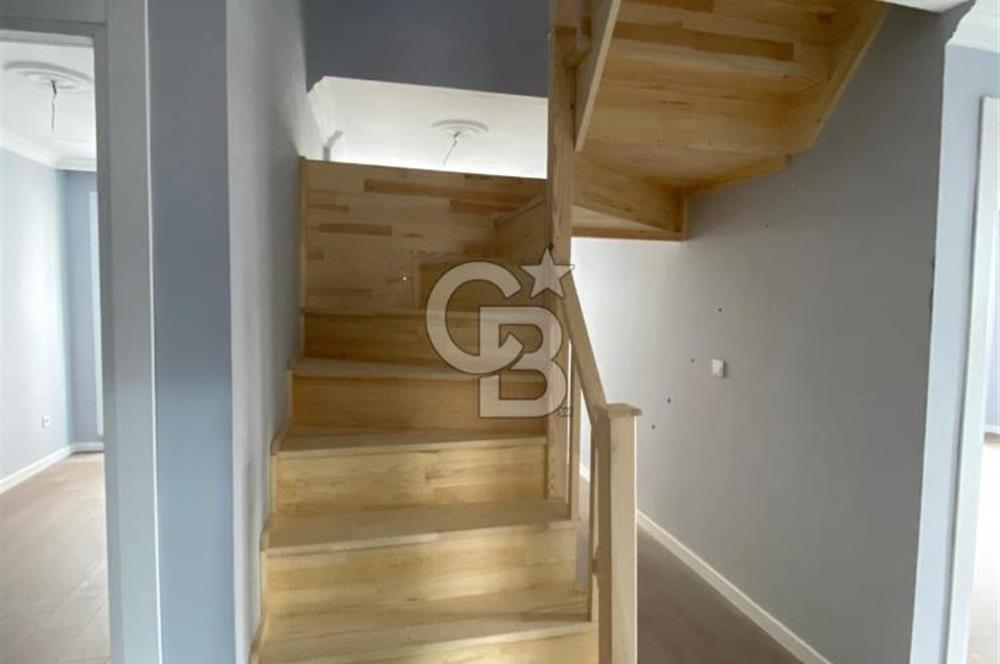 SANCAKTEPE FATİH MAHALLESİNDE ACİL SATILIK DUBLEX DAİRE!
