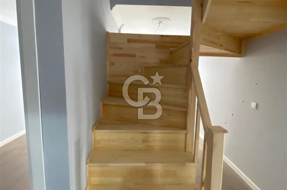 SANCAKTEPE FATİH MAHALLESİNDE ACİL SATILIK DUBLEX DAİRE!