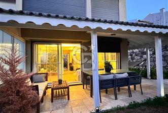 Çeşme Ovacık Sertur Sitede Bakımlı Villa