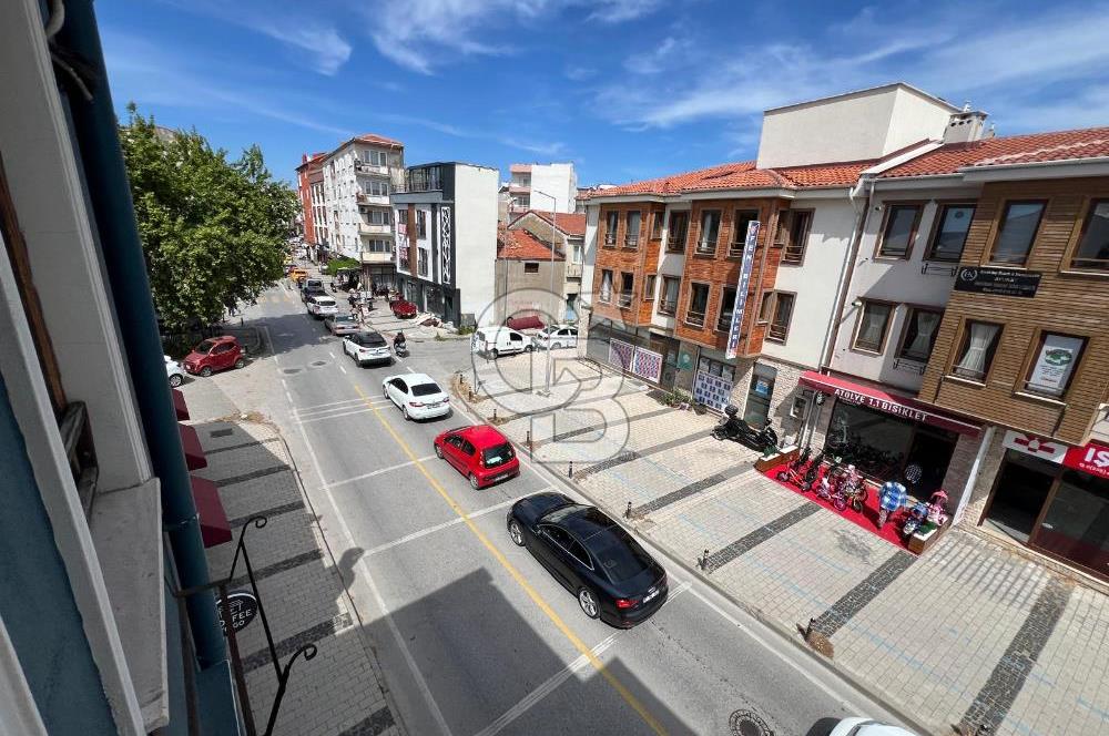 ÇANAKKALE İNÖNÜ CADDESİNDE 1+1 SATILIK DAİRE