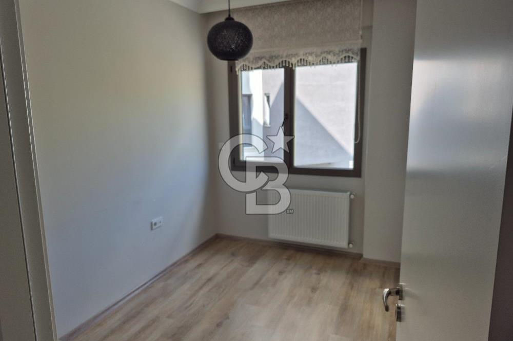 ÇİĞLİ ESENTEPE LÜKS SİTEDE 2+1 KİRALIK DAİRE
