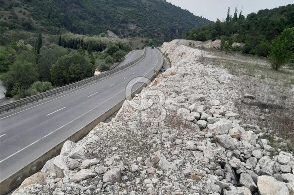 OTOYOLA 140 METRE CEPHELİ SATILIK FIRSAT ARAZİ!..