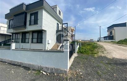 Lapseki Gazi Süleyman Paşa Mahallesinde 3 Katlı Triplex Satılık Villa – 221,88 m² Konfor ve Huzur Bir Arada!