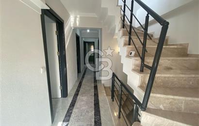 Lapseki Gazi Süleyman Paşa Mahallesinde 3 Katlı Triplex Satılık Villa – 221,88 m² Konfor ve Huzur Bir Arada!