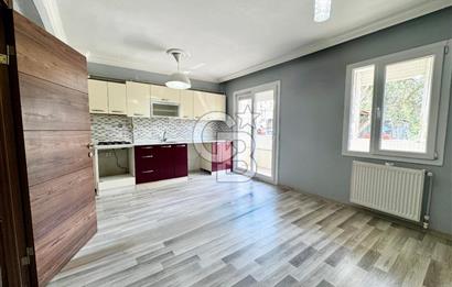 Çiğli Ataşehir Tramvay Durağı Yakını Doğalgazlı Kiralık 3+1 Daire