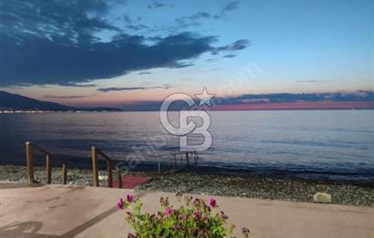 YALOVA ÇINARCIK TA SATILIK HAVUZLU DENİZE SIFIR DAİRE