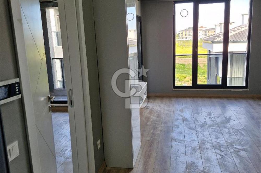 ÇORLUDA ADLİYEYE YAKIN 1+1 KİRALIK