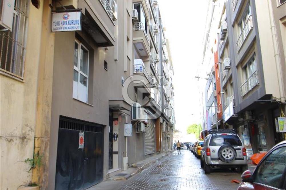 GAZİEMİR ATIFBEY MAH. MEYDAN DA KAPALI MUTFAK 2+1 KİRALIK DAİRE