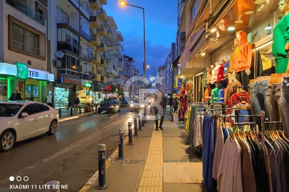Güzelbahçe Siteler'de Yalı Dairesi ve Muhteşem Deniz Manzarası