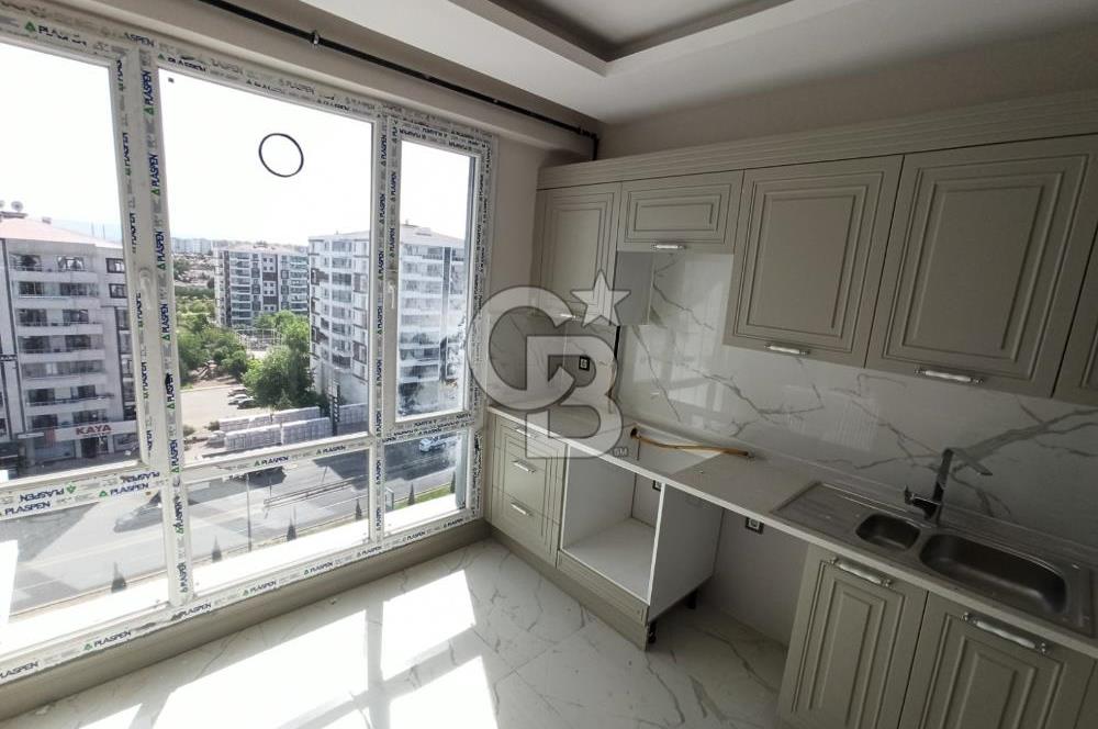 COLDWELL BANKER OMEGA'DAN RİVA YAPIDA SATILIK 2+1 DAİRE