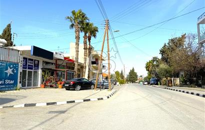 Lefkoşa'ya Bağlı Alayköy'de, Belediye Binasının Olduğu Bölgede, 70 m2 Ofis Alanı ve 80 m2 Atölye / Depo Kullanımı Sunan Satılık Köşe Dükkan !!!