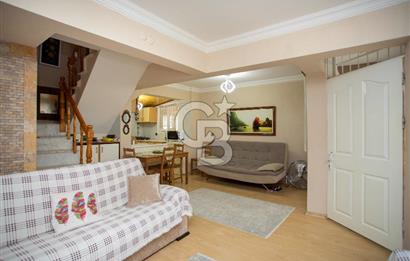 Foça Gündoğdu Sitesi'nde Satılık Dubleks Villa