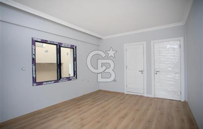 Foça Kazım Dirik'te Satılık Bahçeli 3+1 Dubleks Daire