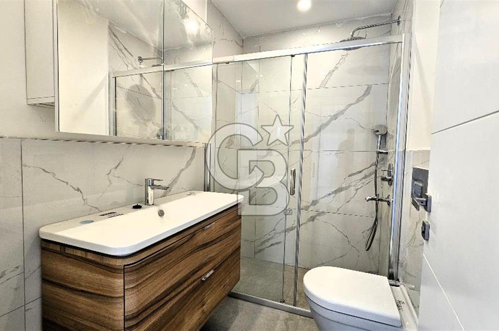 İZMİR BORNOVA EVKA-3'TE KİRALIK İŞYERİ 3 KATLI KOMPLE BİNA