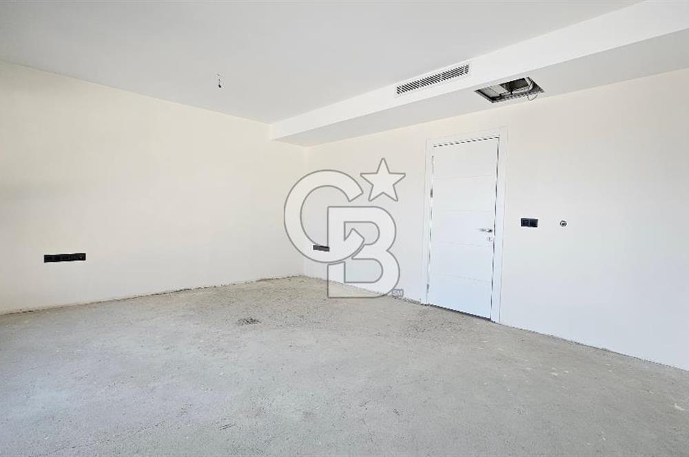 İZMİR BORNOVA EVKA-3'TE KİRALIK İŞYERİ 3 KATLI KOMPLE BİNA