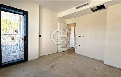 İZMİR BORNOVA EVKA-3'TE KİRALIK İŞYERİ 3 KATLI KOMPLE BİNA