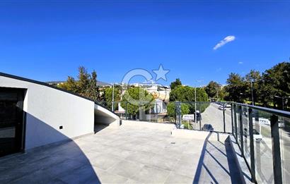 İZMİR BORNOVA EVKA-3'TE KİRALIK İŞYERİ 3 KATLI KOMPLE BİNA