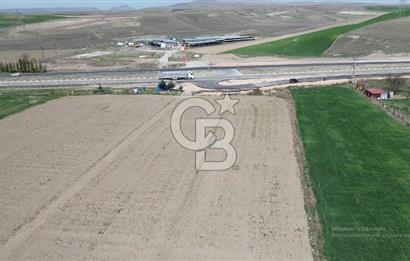 AYAŞ - BEYPAZARI ANA YOLUNA CEPHELİ 6.507 M2 SATILIK TARLA