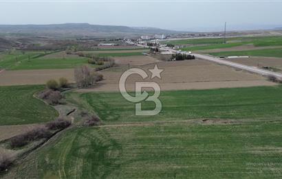 AYAŞ - BEYPAZARI ANA YOLUNA CEPHELİ 6.507 M2 SATILIK TARLA