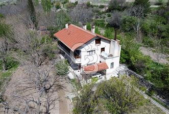 AYAŞ ARIKLAR DUBLEKS BAĞ EVİ VE BAHÇESİ