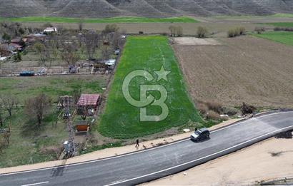 AYAŞ - BEYPAZARI ANA YOLUNA CEPHELİ 6.507 M2 SATILIK TARLA