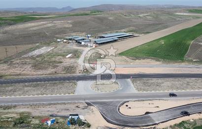 AYAŞ - BEYPAZARI ANA YOLUNA CEPHELİ 6.507 M2 SATILIK TARLA