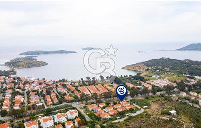 Foça Gündoğdu Sitesi'nde Satılık Dubleks Villa