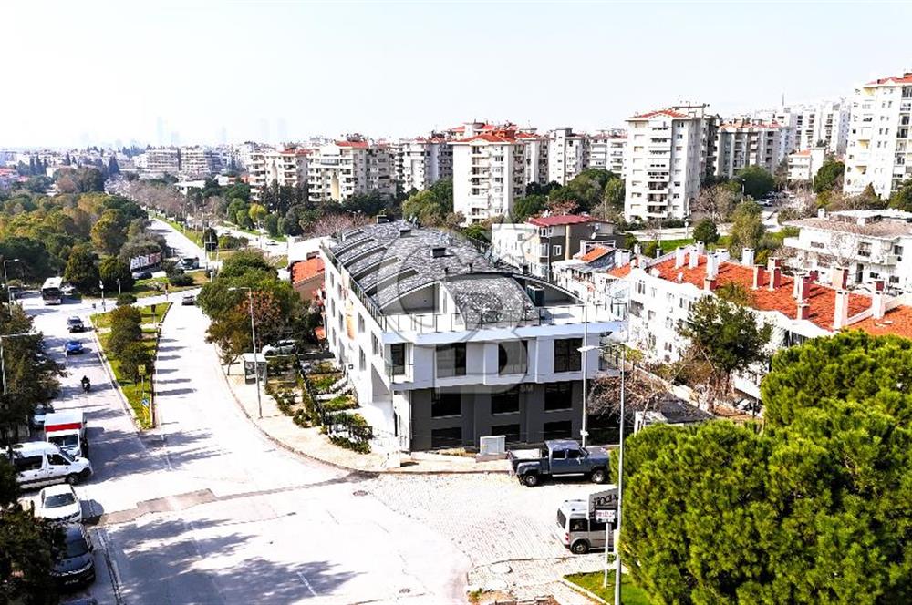 İZMİR BORNOVA EVKA-3'TE KİRALIK İŞYERİ 3 KATLI KOMPLE BİNA
