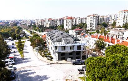 İZMİR BORNOVA EVKA-3'TE KİRALIK İŞYERİ 3 KATLI KOMPLE BİNA
