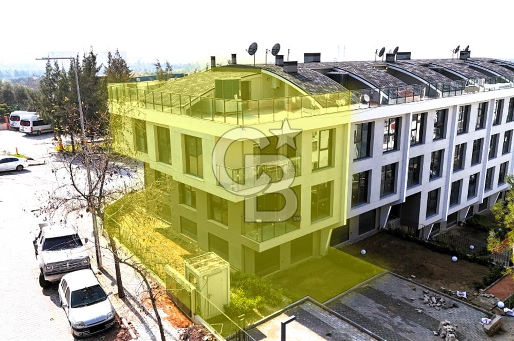 İZMİR BORNOVA EVKA-3'TE KİRALIK İŞYERİ 3 KATLI KOMPLE BİNA